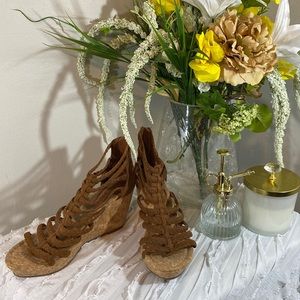 Sold! Altar’s State wedge heel